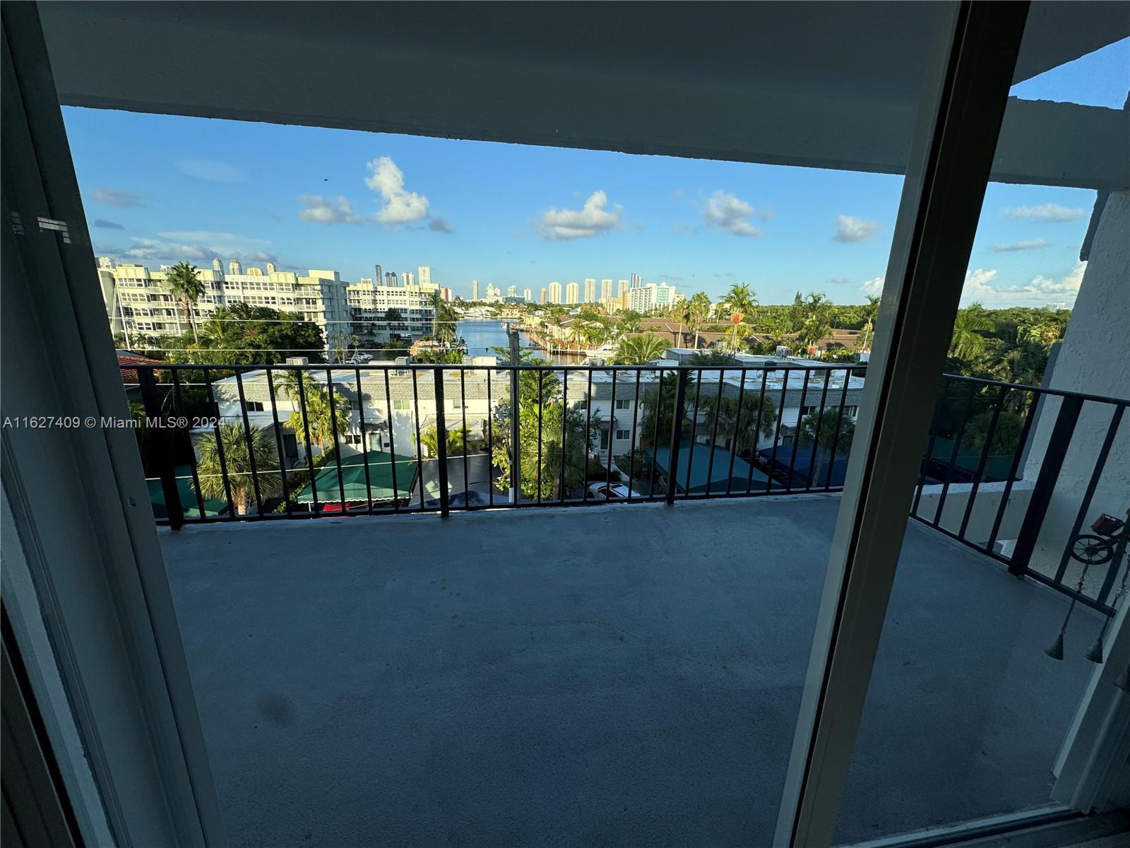 16508 E 26th Ave #501, North Miami Beach, Florida image 6