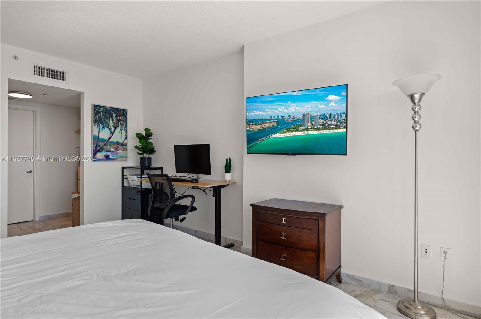 1750 N Bayshore Dr #5212, Miami, Florida image 35