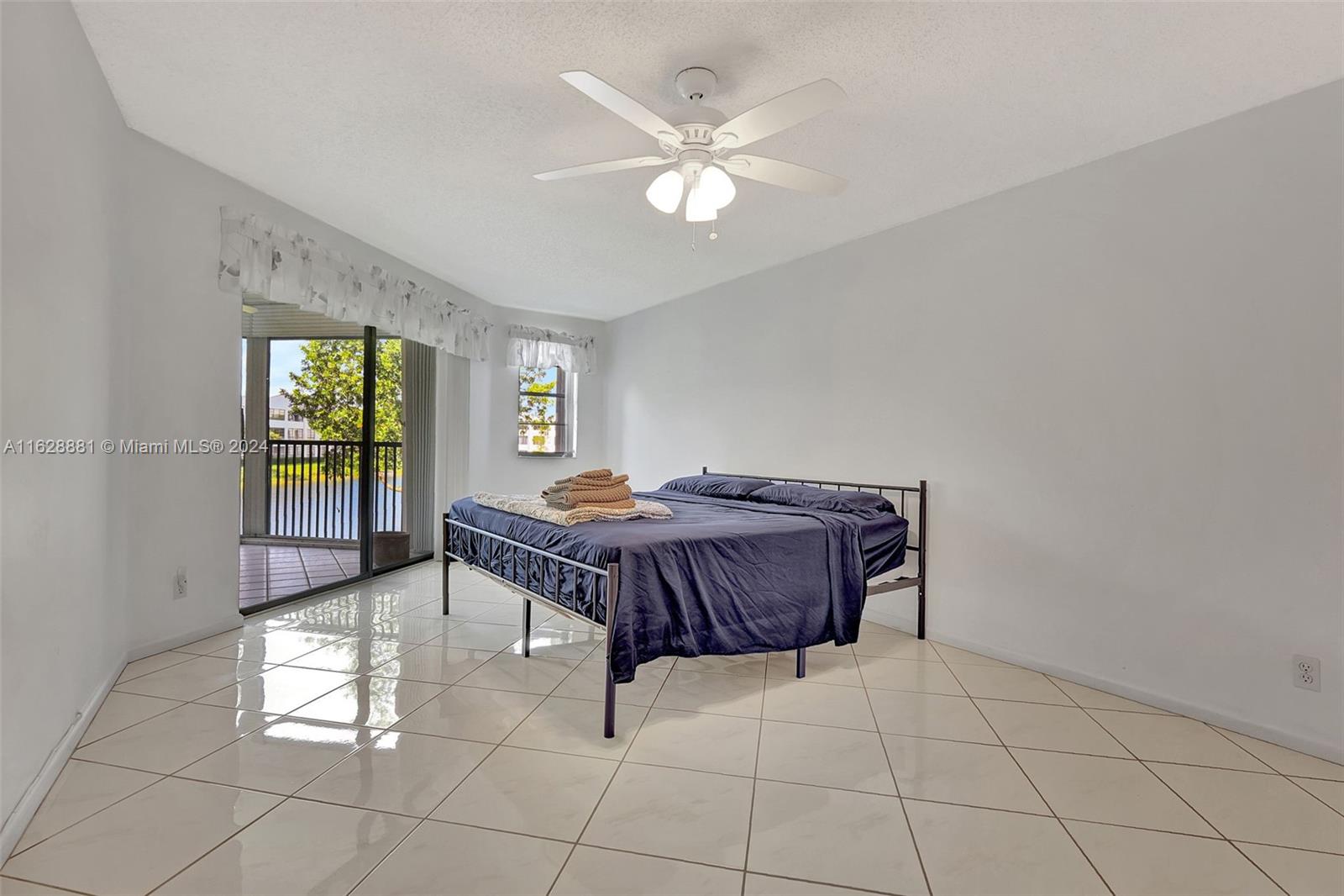 7229 Fairfax Dr #203, Tamarac, Florida image 28