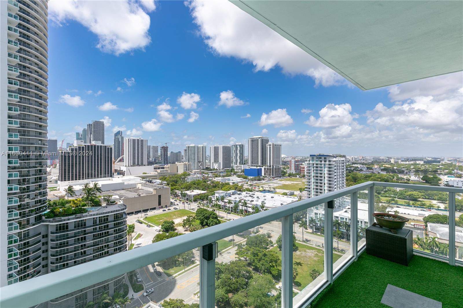 1900 N Bayshore Dr #2211, Miami, Florida image 3