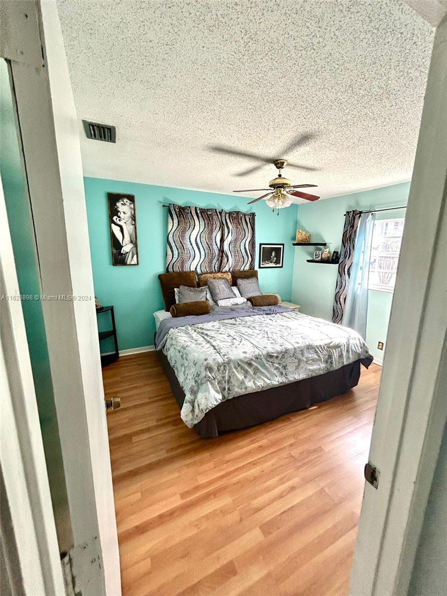 172 NW 78th Ter, Margate, Florida image 18