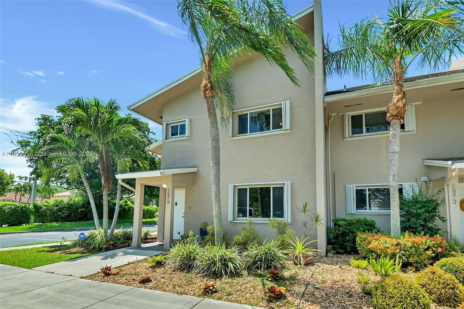16210 SW 92nd Ave #19 For Sale A11629016, FL
