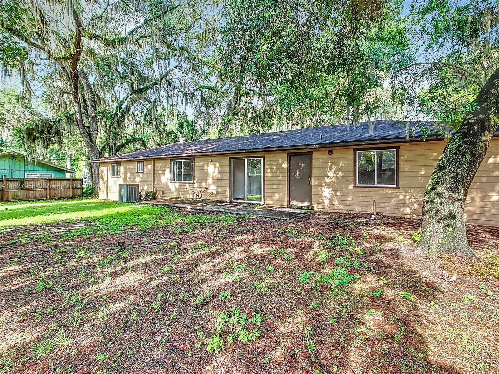 3729 SW 15 Street, Gainesville, Florida image 21