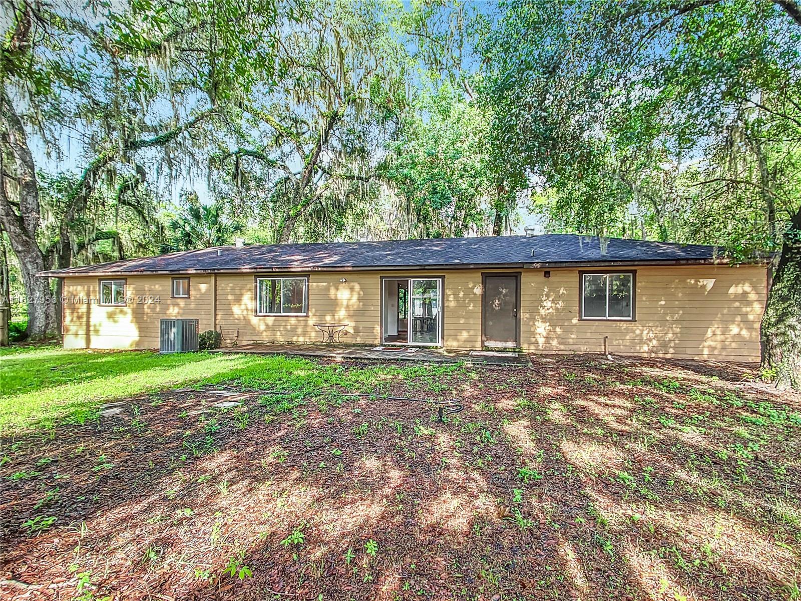 3729 SW 15 Street, Gainesville, Florida image 22