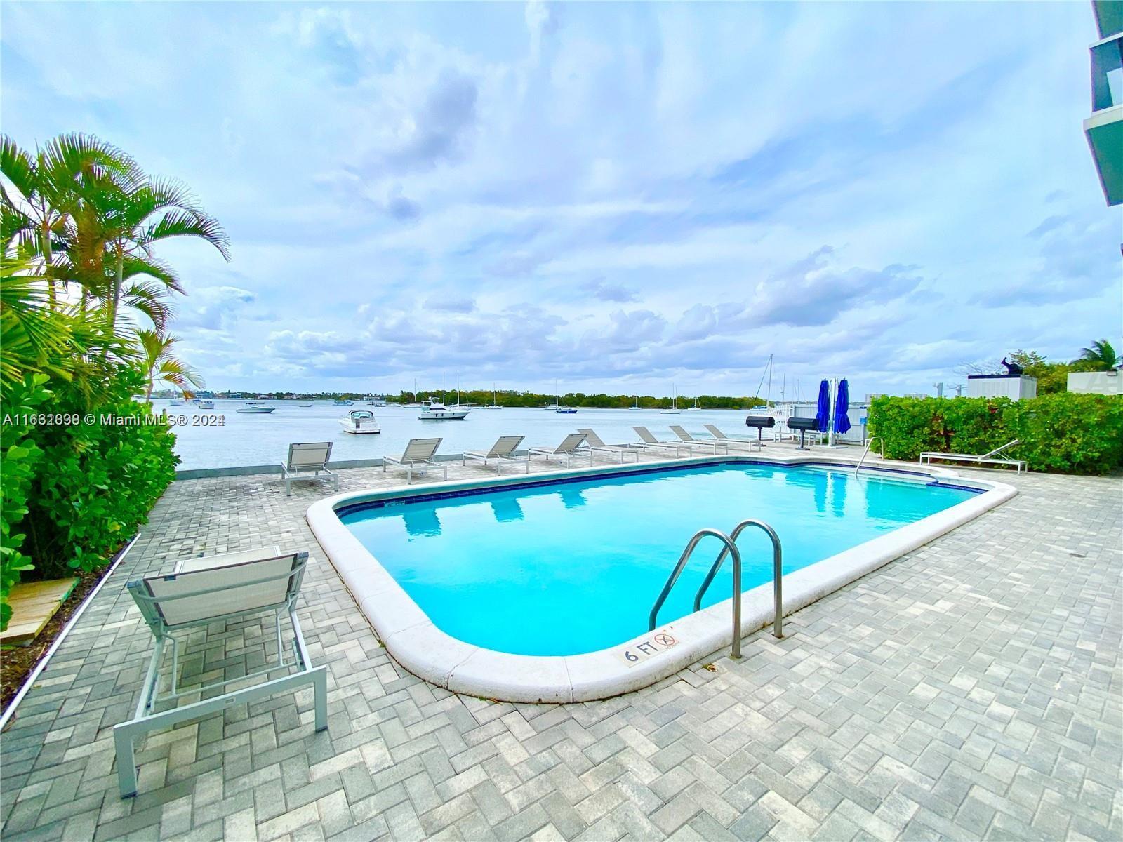 7928 West Dr #303, North Bay Village, Florida image 2