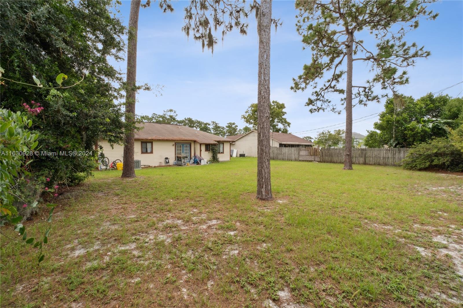 1732 Laredo Dr, Deltona, Florida image 14