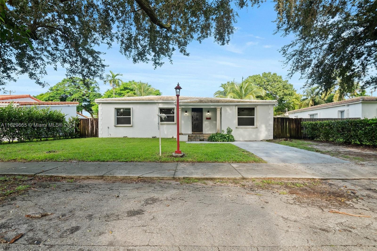 540 Cardinal St, Miami Springs, Florida image 1