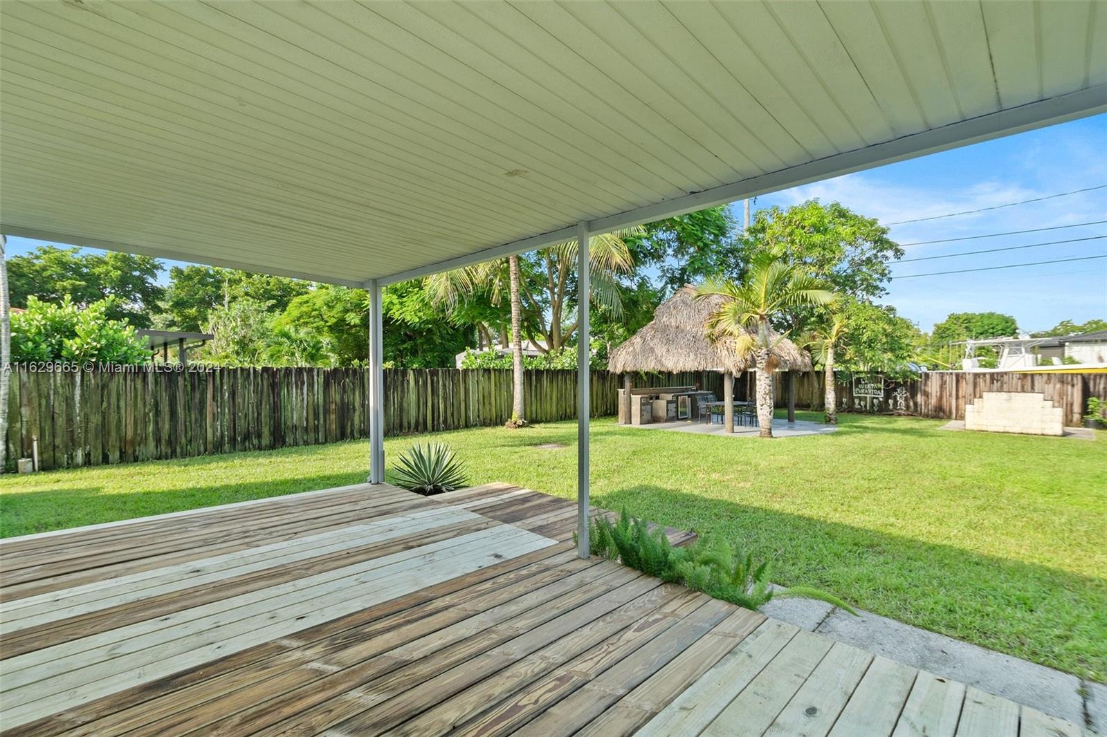 540 Cardinal St, Miami Springs, Florida image 18