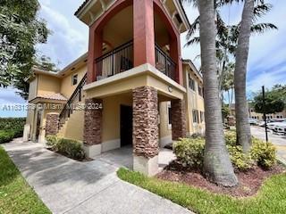 990 NE 33rd Ter #101, Homestead, Florida image 1