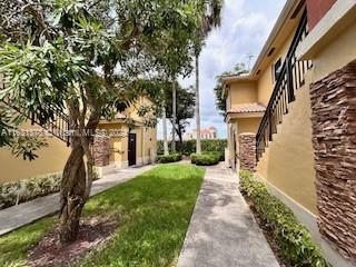 990 NE 33rd Ter #101, Homestead, Florida image 3