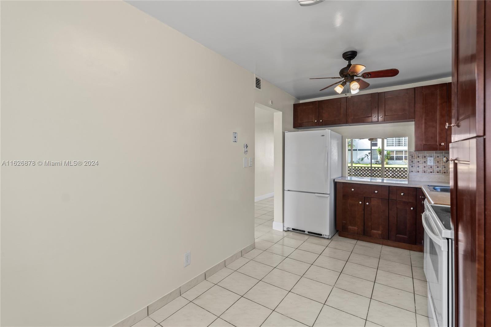 8360 Sands Point Blvd #G110, Tamarac, Florida image 9