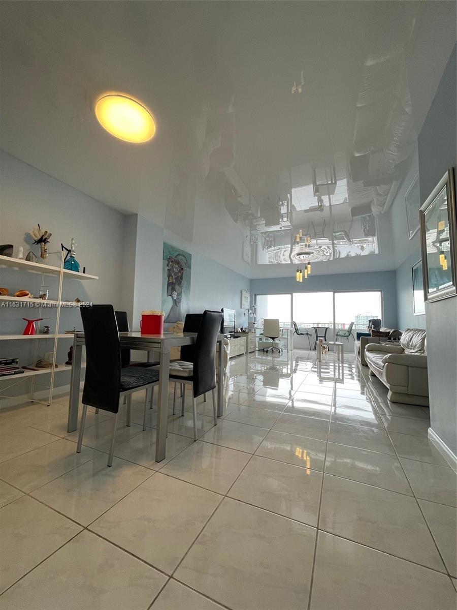 500 Bayview Dr #PH23, Sunny Isles Beach, Florida image 3