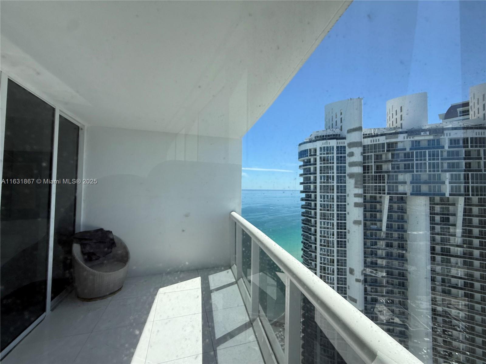 18201 Collins Ave #5105, Sunny Isles Beach FL 33160