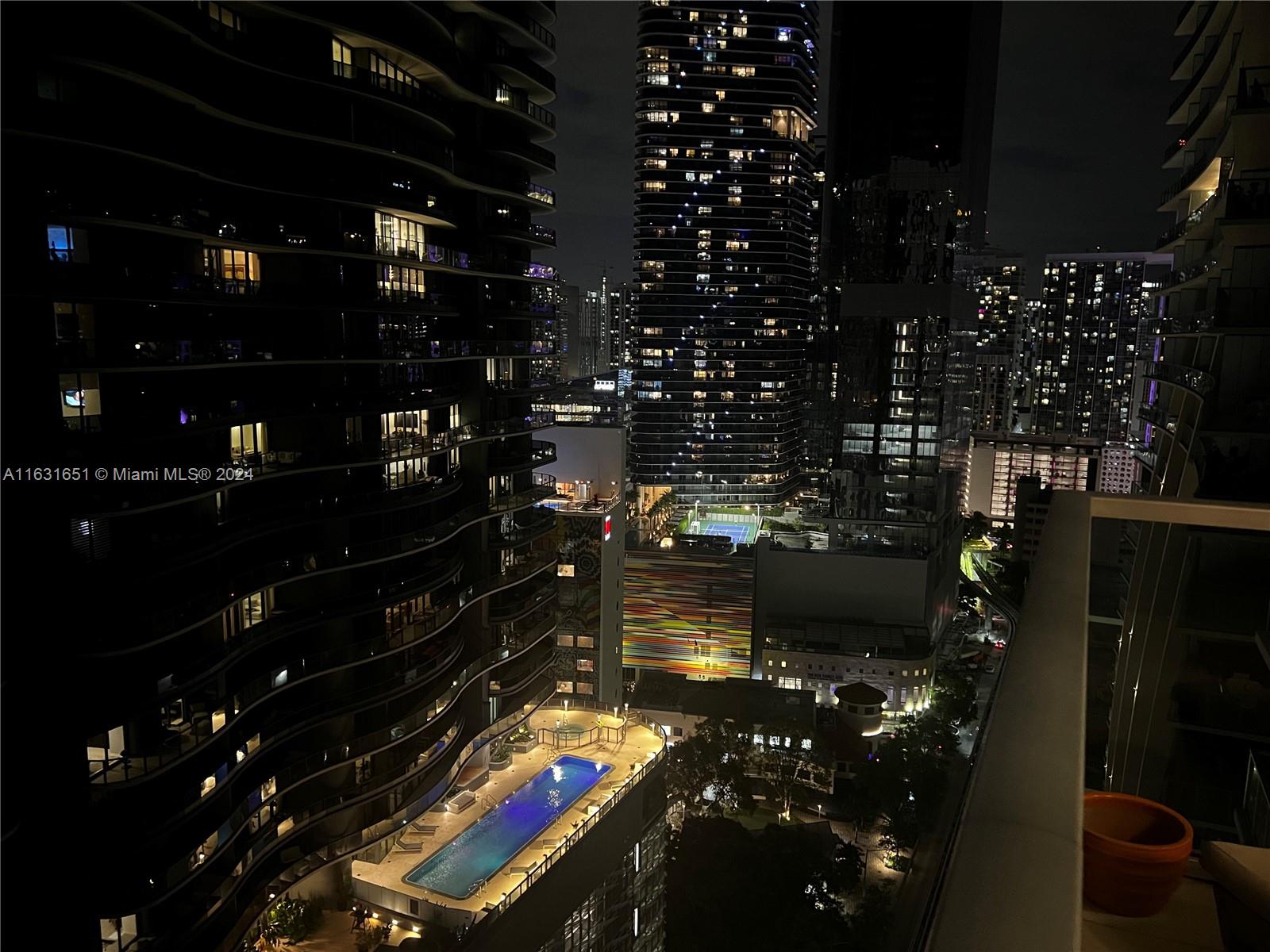 1050 Brickell Ave #2818, Miami FL 33131