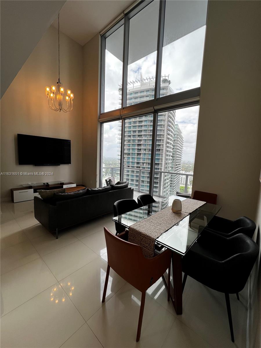 1050 Brickell Ave #2818, Miami FL 33131