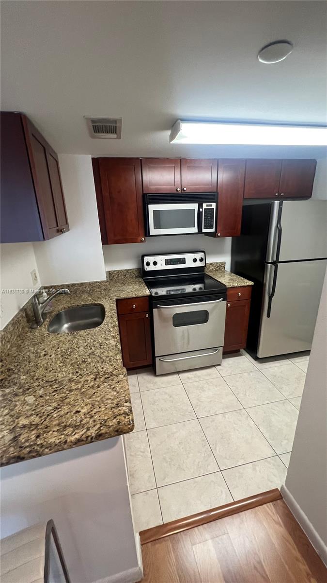 770 Claughton Island Dr #410, Miami, Florida image 31