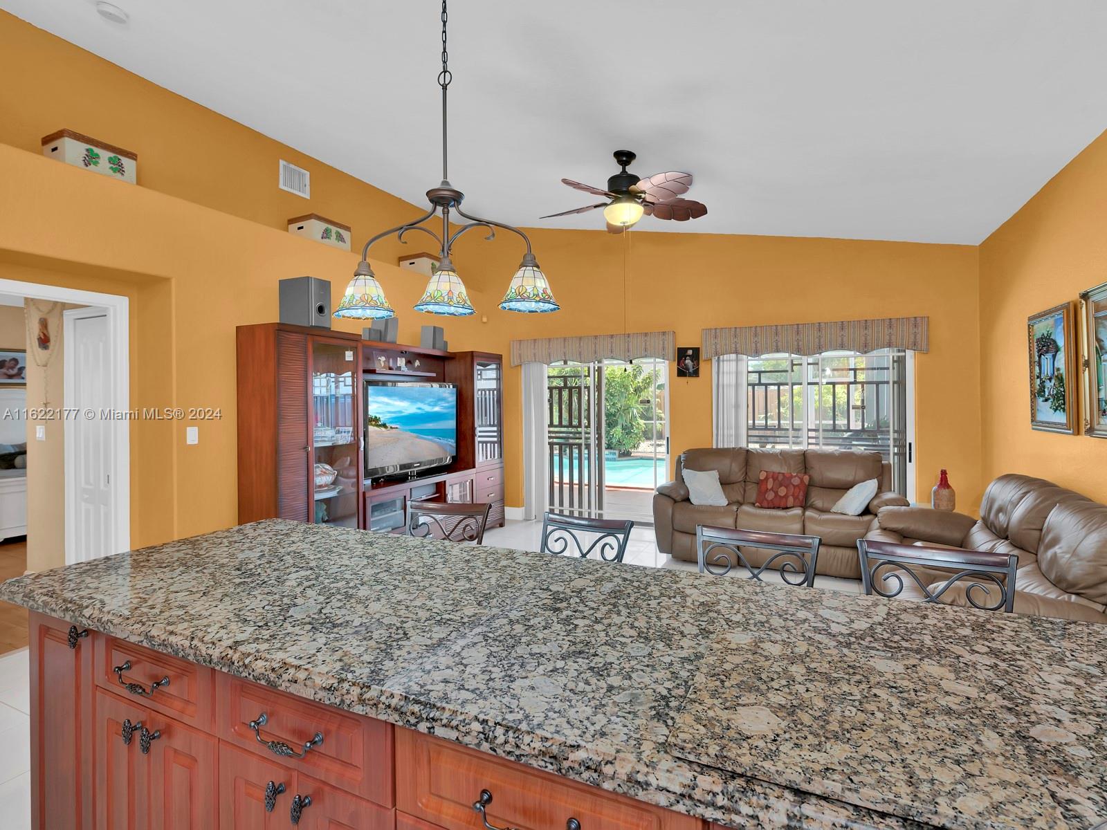 8910 NW 153rd Ter, Miami Lakes, Florida image 14