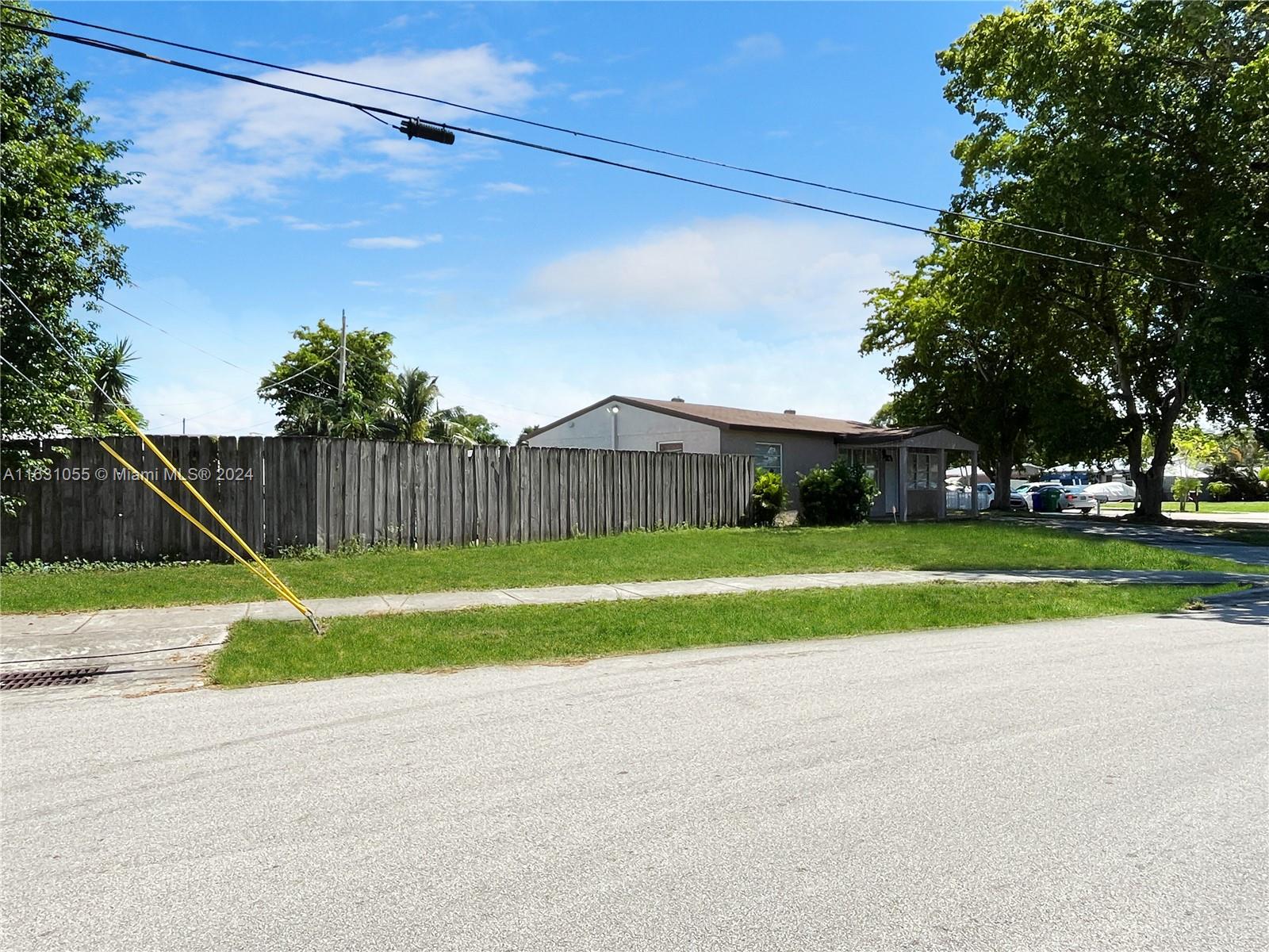 1316 SW 49th Ave, Fort Lauderdale, Florida image 3