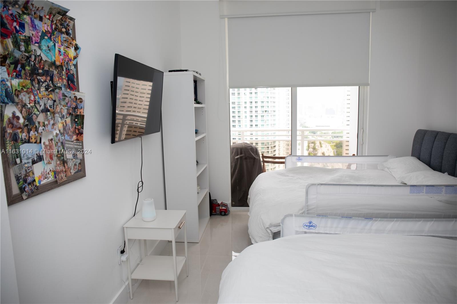 901 Brickell Key Blvd #3206, Miami FL 33131