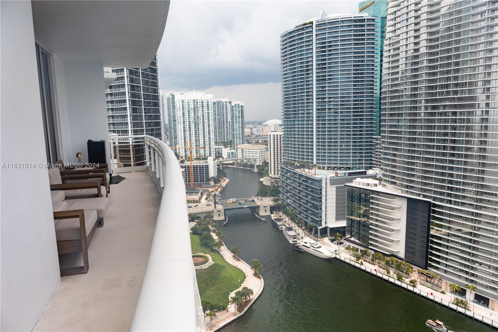 901 Brickell Key Blvd #3206, Miami FL 33131