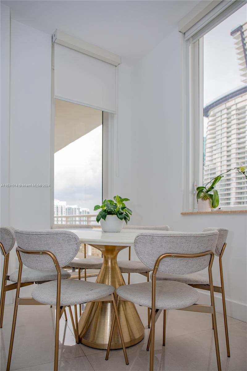 901 Brickell Key Blvd #3206, Miami FL 33131