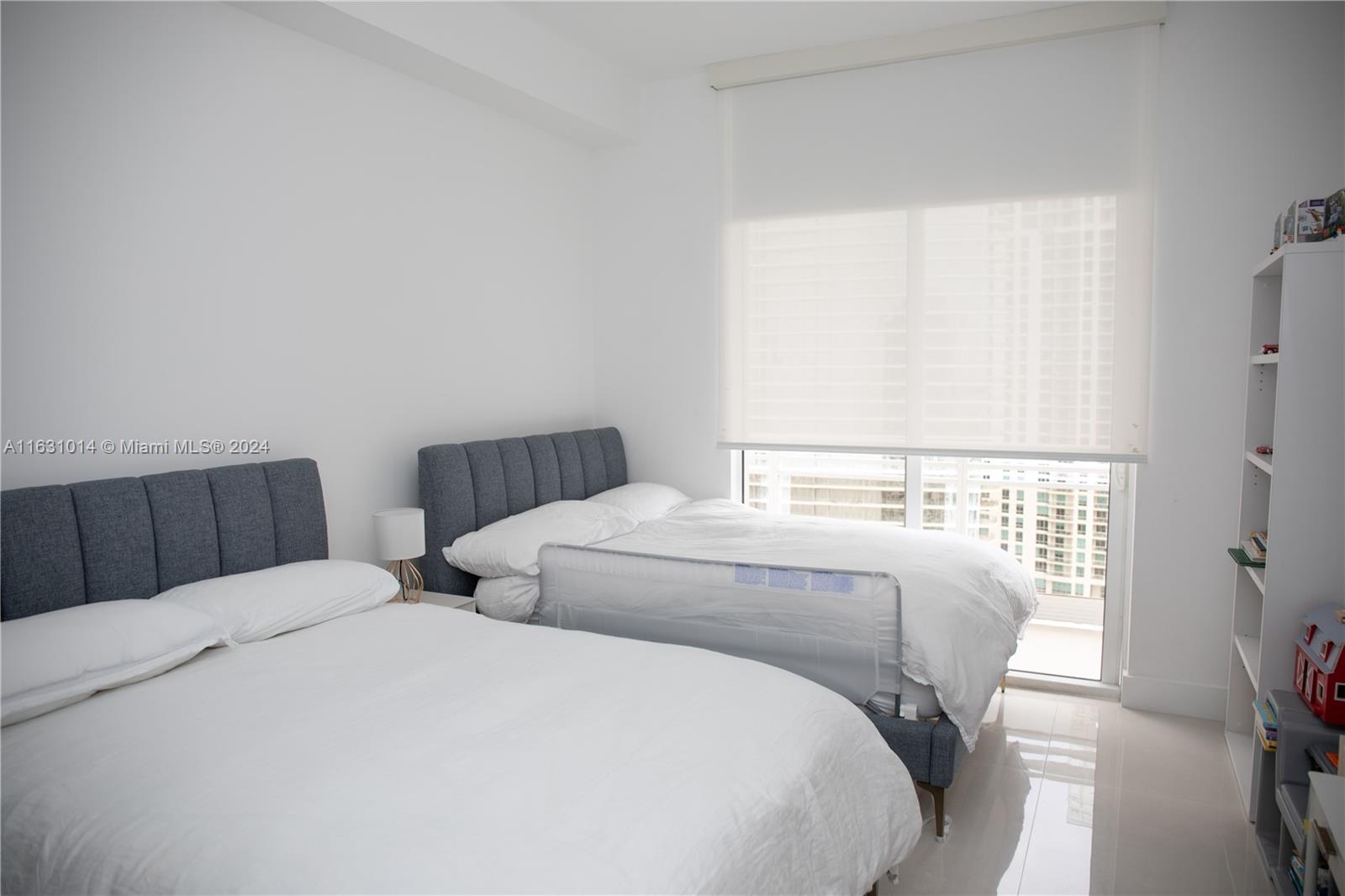 901 Brickell Key Blvd #3206, Miami FL 33131