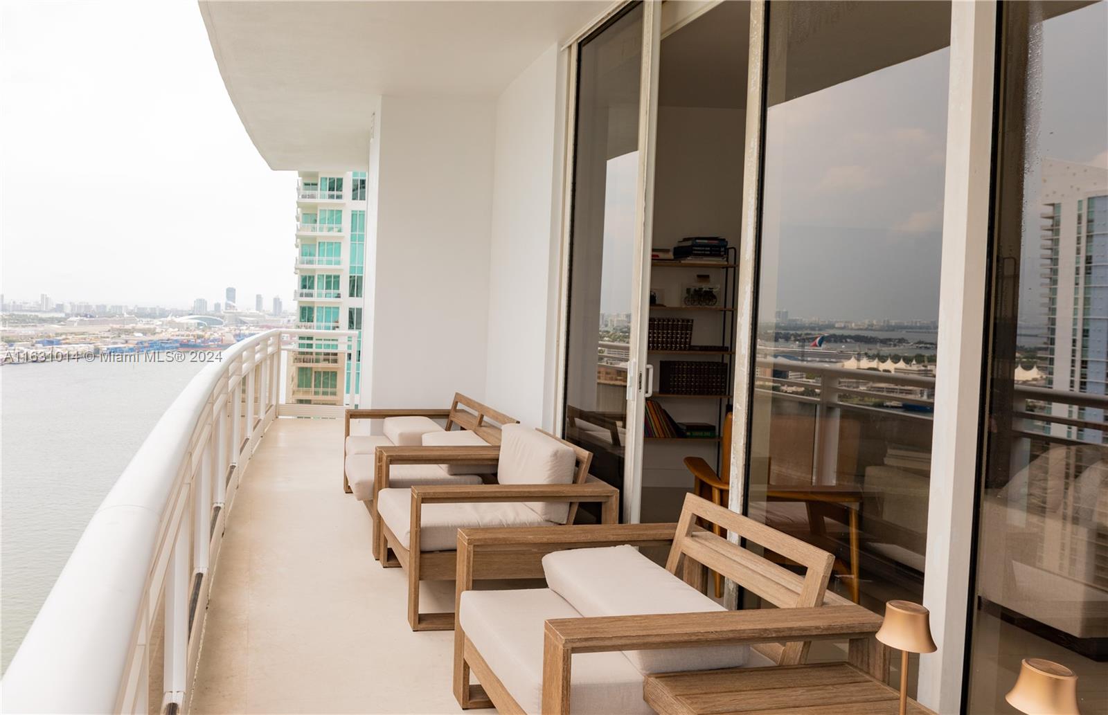 901 Brickell Key Blvd #3206, Miami FL 33131