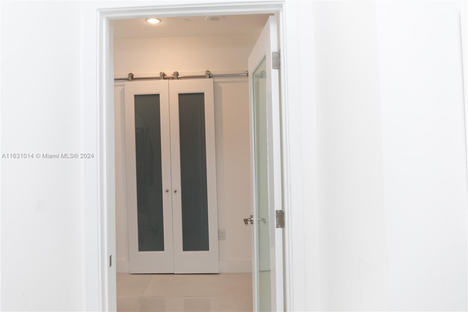 901 Brickell Key Blvd #3206, Miami FL 33131