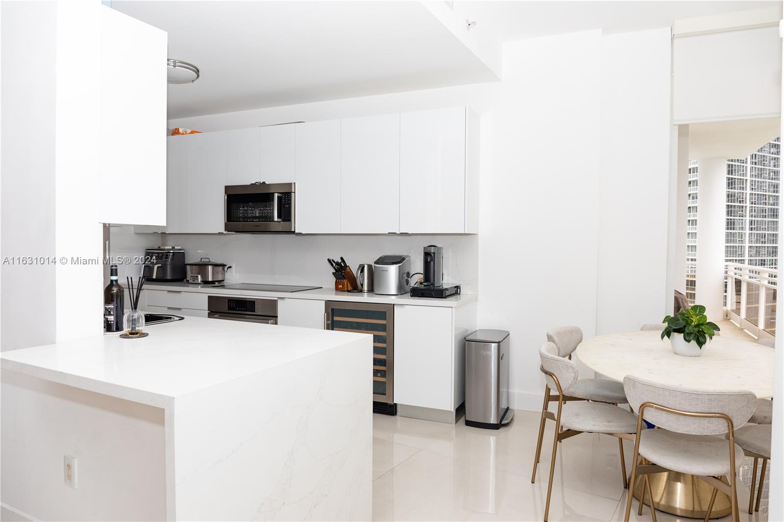 901 Brickell Key Blvd #3206, Miami FL 33131