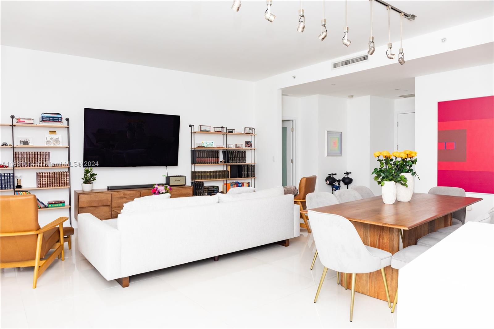 901 Brickell Key Blvd #3206, Miami FL 33131