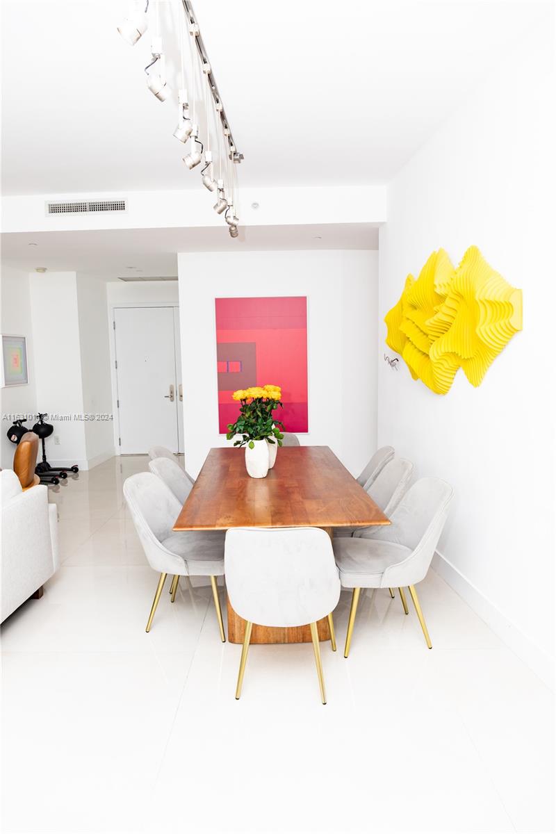 901 Brickell Key Blvd #3206, Miami FL 33131