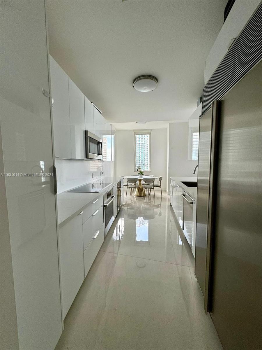 901 Brickell Key Blvd #3206, Miami FL 33131