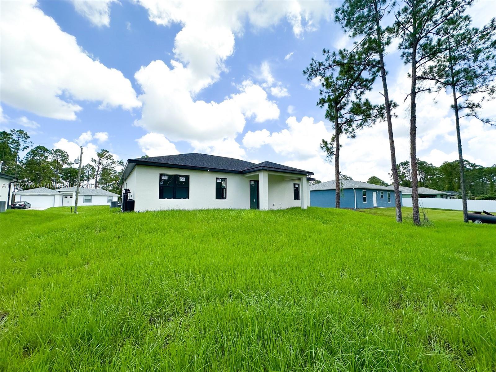 Listing Photo 16