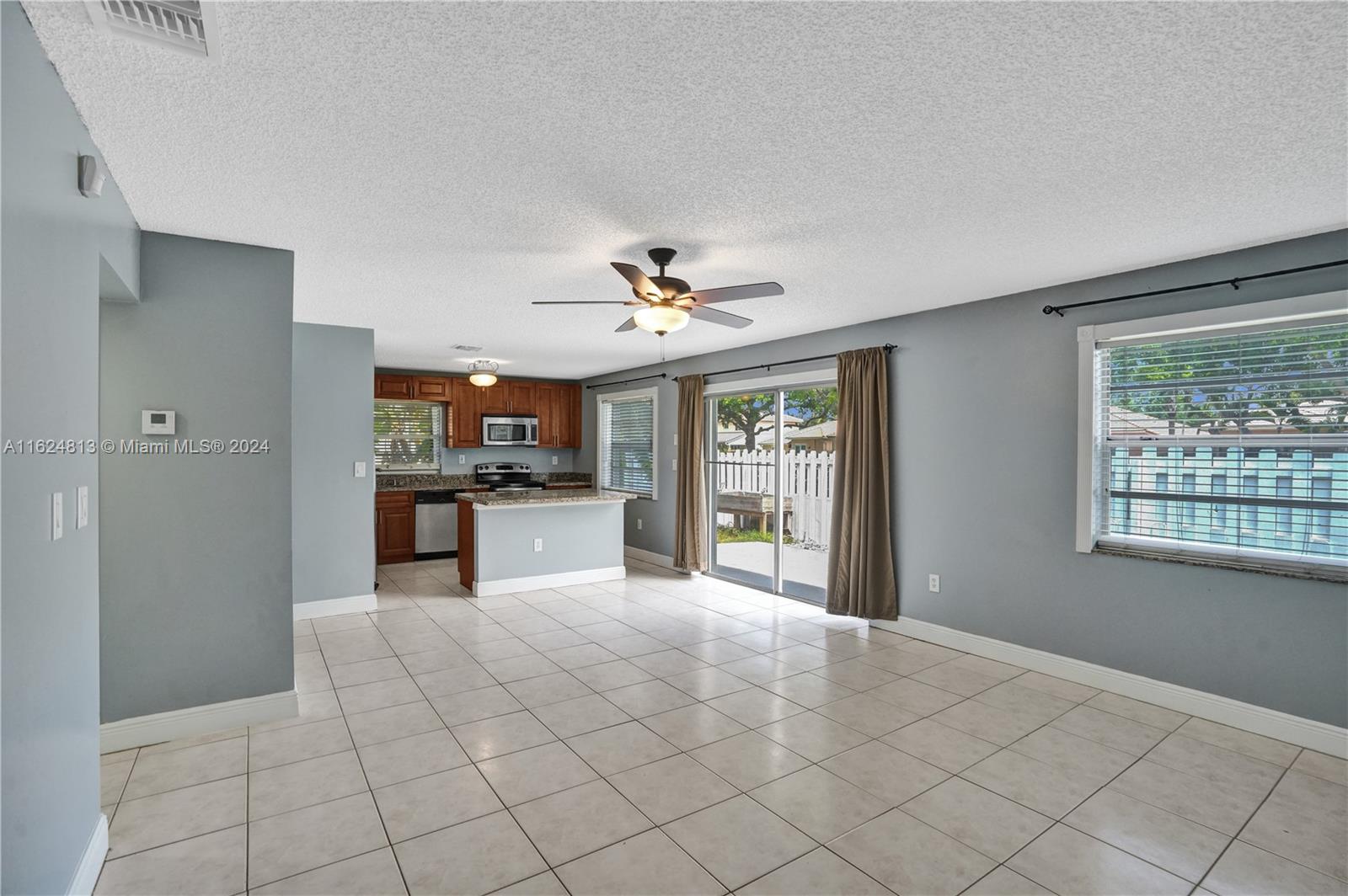 14121 Langley Pl, Davie, Florida image 3