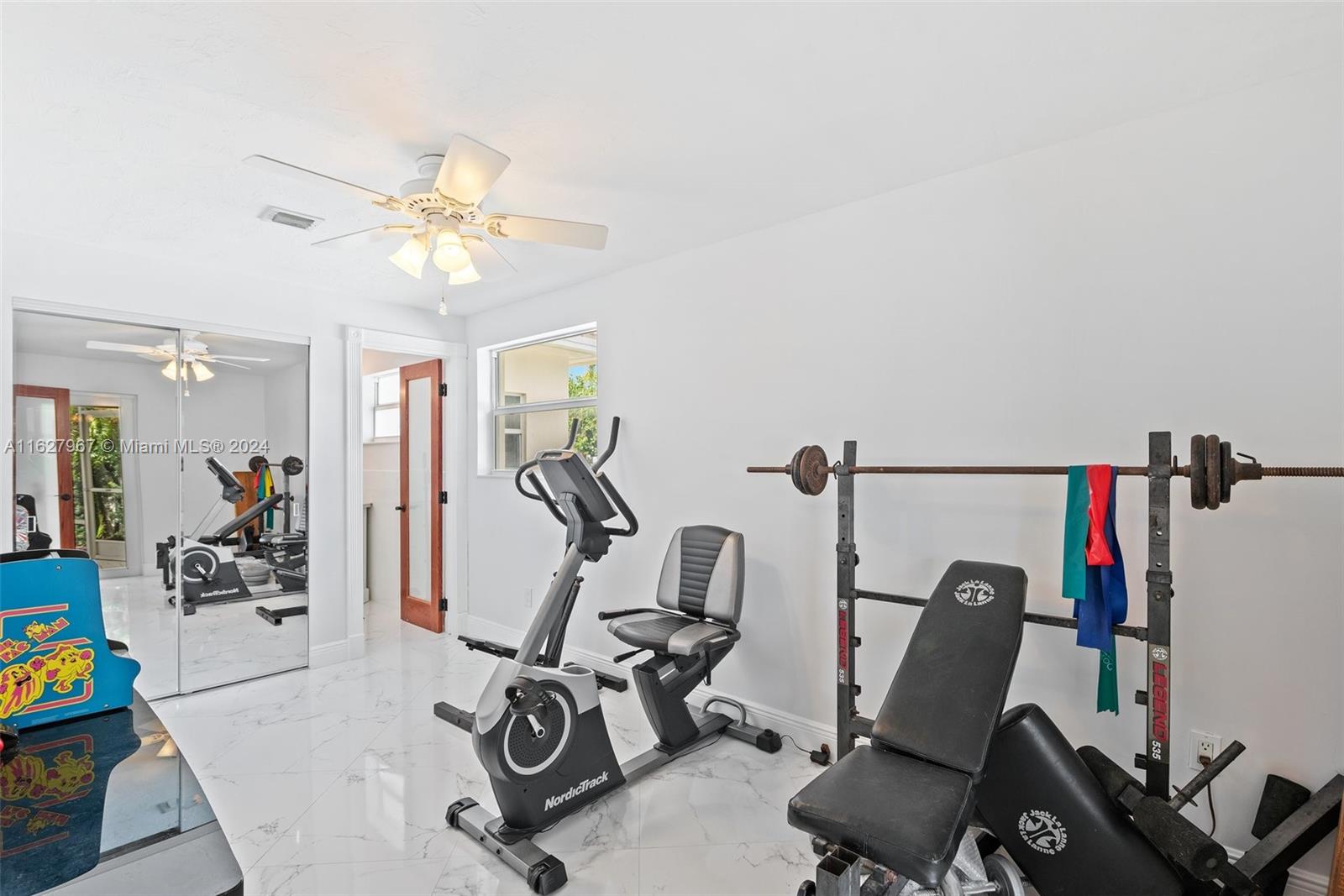 1091 Ibis Ave, Miami Springs, Florida image 25