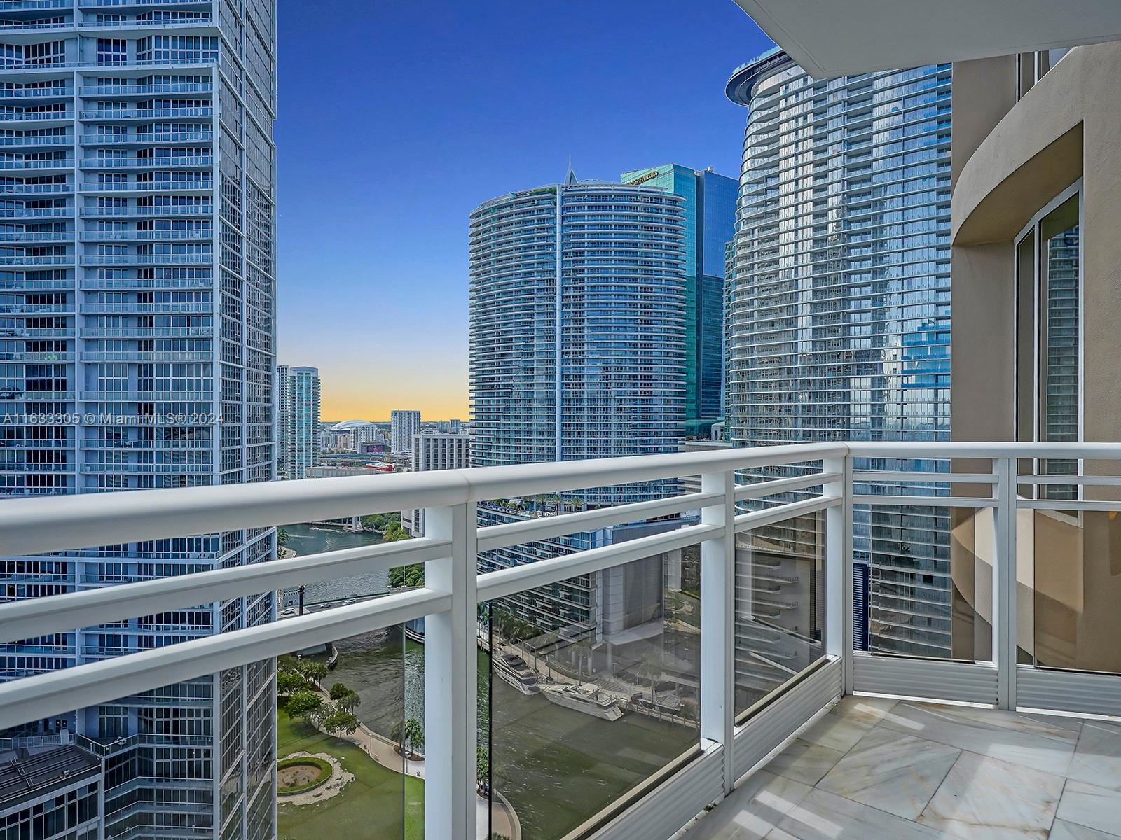 901 Brickell Key Blvd #2904, Miami FL 33131