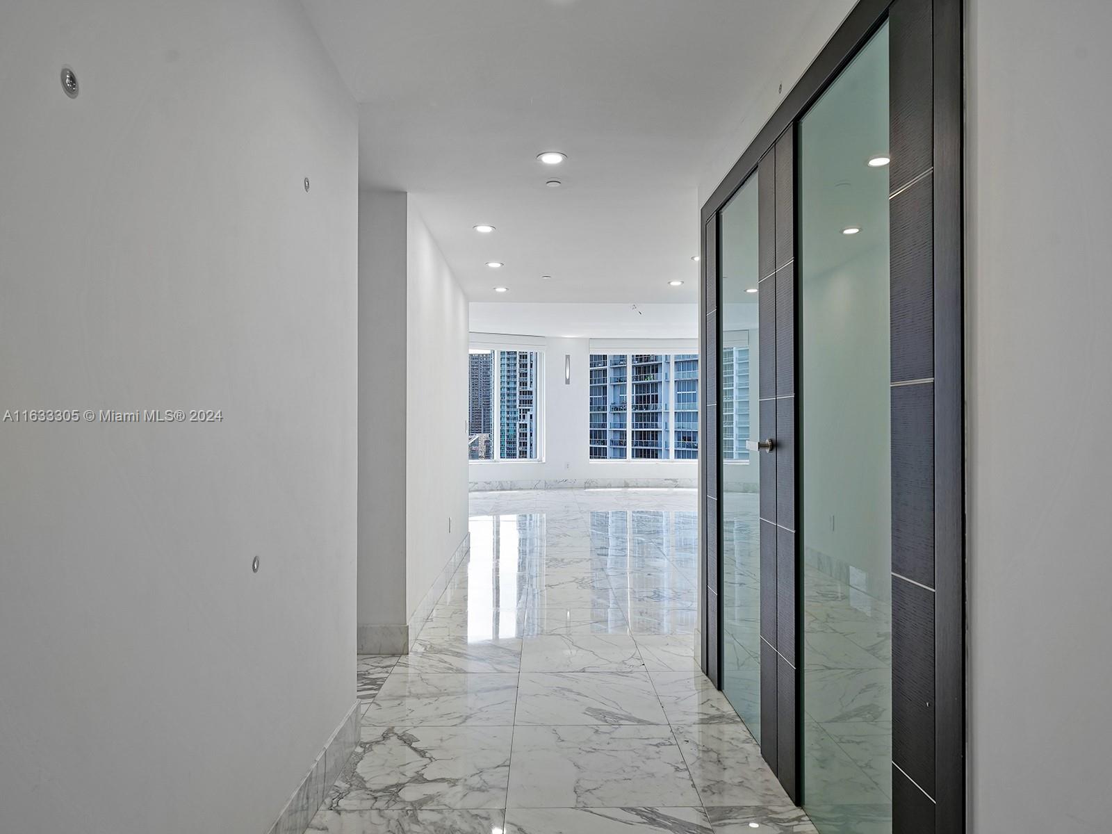 901 Brickell Key Blvd #2904, Miami FL 33131