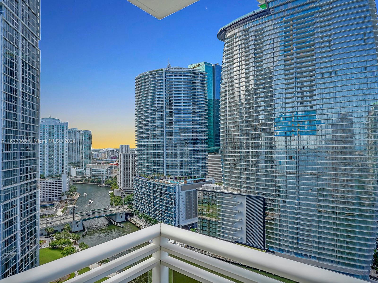 901 Brickell Key Blvd #2904, Miami FL 33131