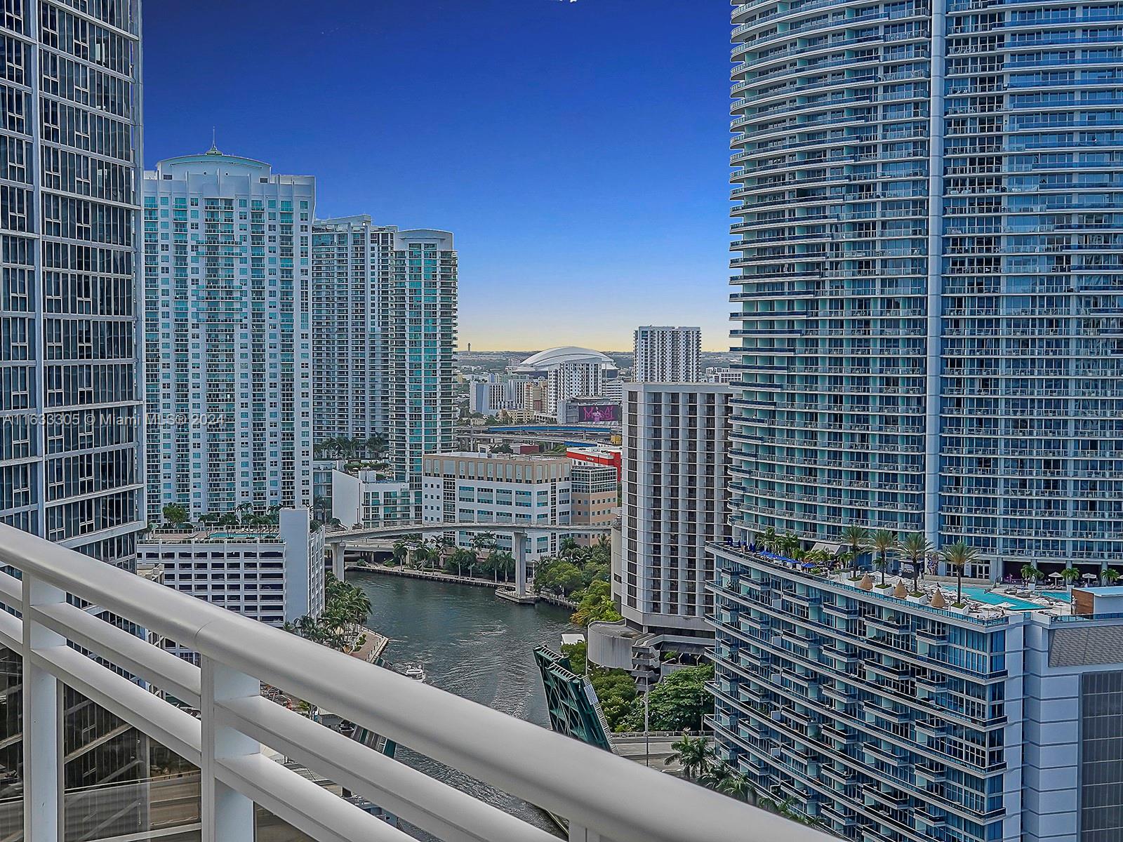 901 Brickell Key Blvd #2904, Miami FL 33131