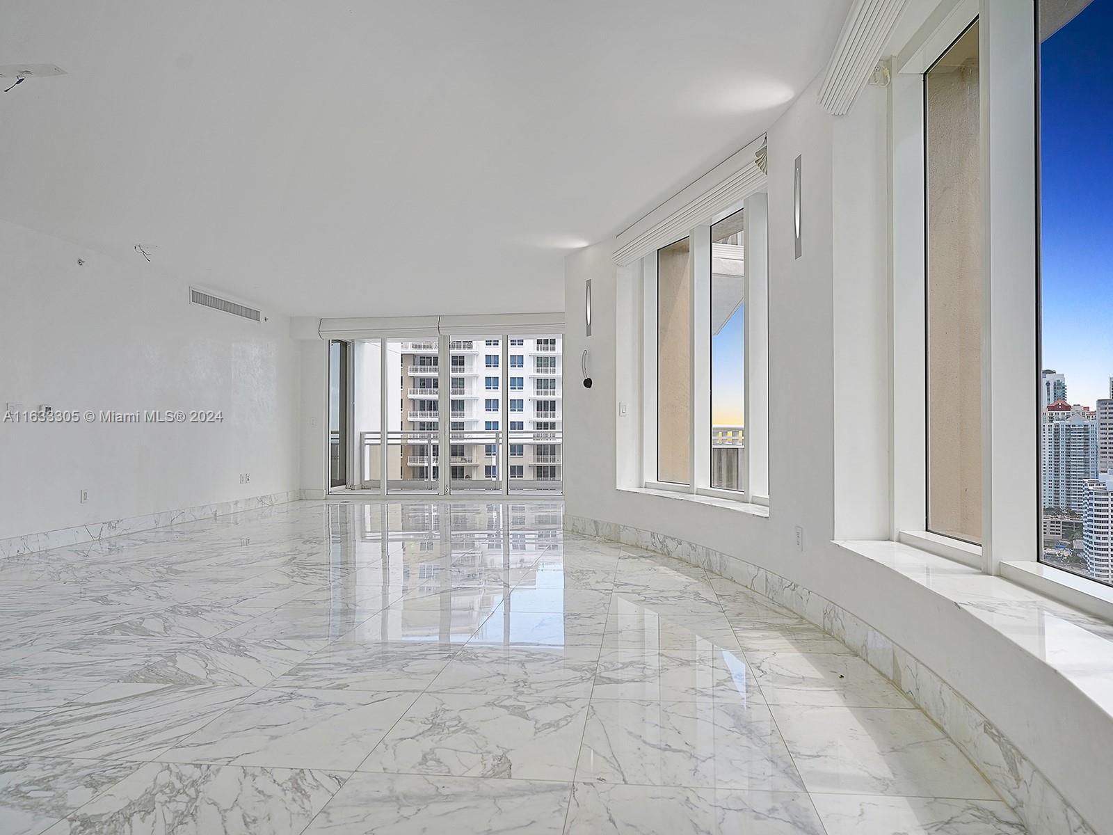 901 Brickell Key Blvd #2904, Miami FL 33131