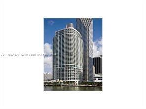 COME LIVE IN A LUXURY 1 BEDROOM , 1 BATH IN MET 1, LOCATED IN THE HEART OF BEAUTIFUL DOWNTOWN MIAMI WITH ALL THE AMENITIES WITHIN WALKING DISTANCE. CLOSE TO KASEYA CENTER, BAYSIDE SHOPPING,FIRST CLASS AMENITIES, 2 LOBBY LEVELS, POOL,JACUZZI, FITNESS CENTER, BUSINESS CENTER, CONCIERGE, VALET PARKING, 24 HR SECURITY.