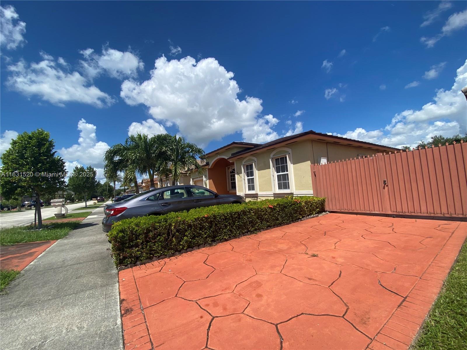 8963 NW 145th St, Miami Lakes, Florida image 14