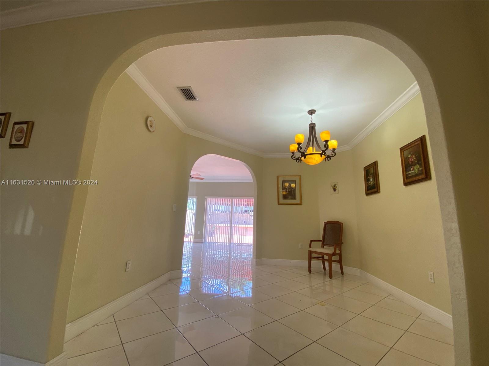 8963 NW 145th St, Miami Lakes, Florida image 3