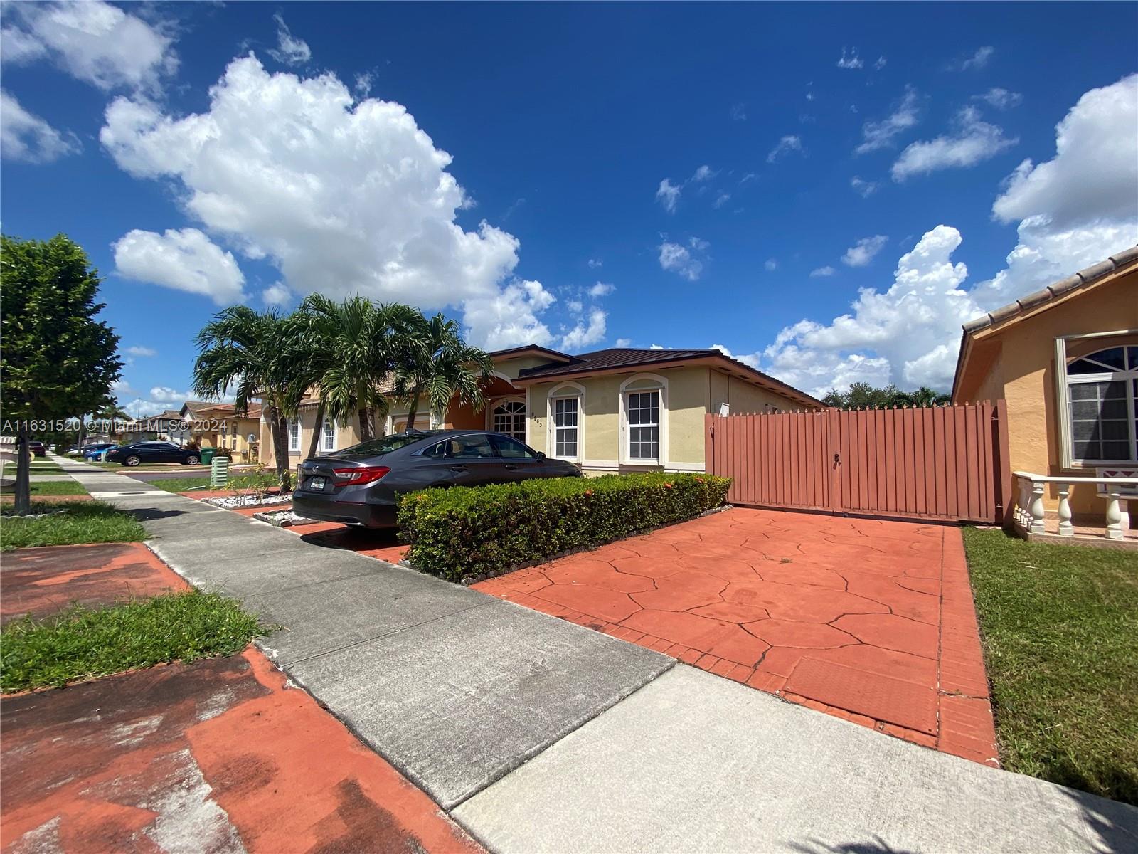 8963 NW 145th St, Miami Lakes, Florida image 36