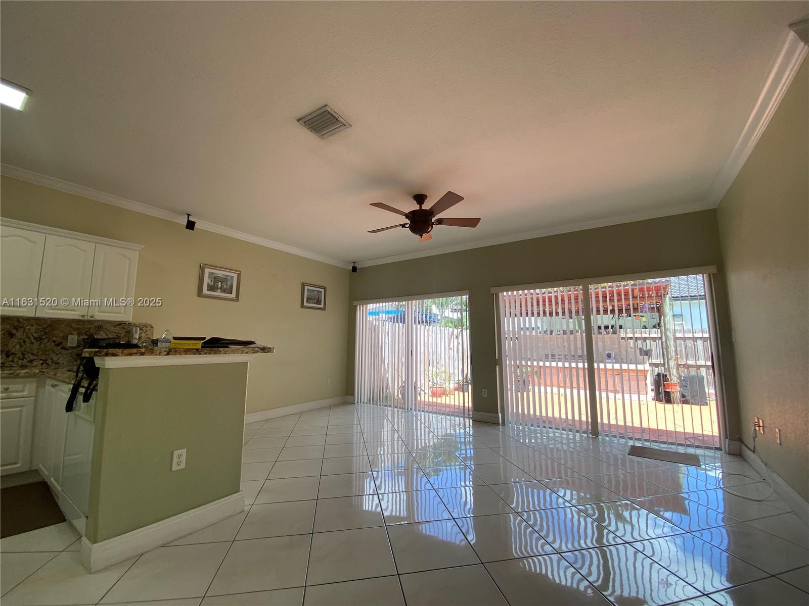 8963 NW 145th St, Miami Lakes, Florida image 7