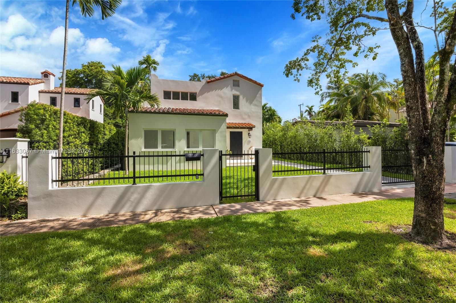 1109 Asturia Ave, Coral Gables, Florida image 2