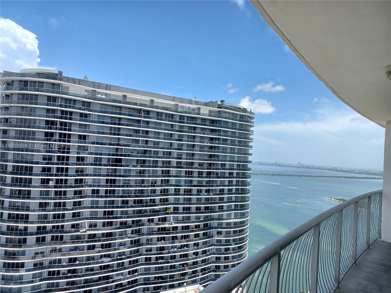 One bedroom one bathroom in Opera Tower overlooking the City and partial bay views from your balcony. Washer and dryer inside unit. Rent includes one assigned parking space, water, basic cable, and internet. Centrally located minutes from Miami Beach, Miami arena, Bayside park, restaurants, and Publix supermarket