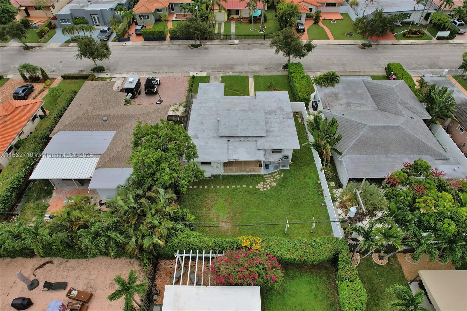 Listing Photo 4