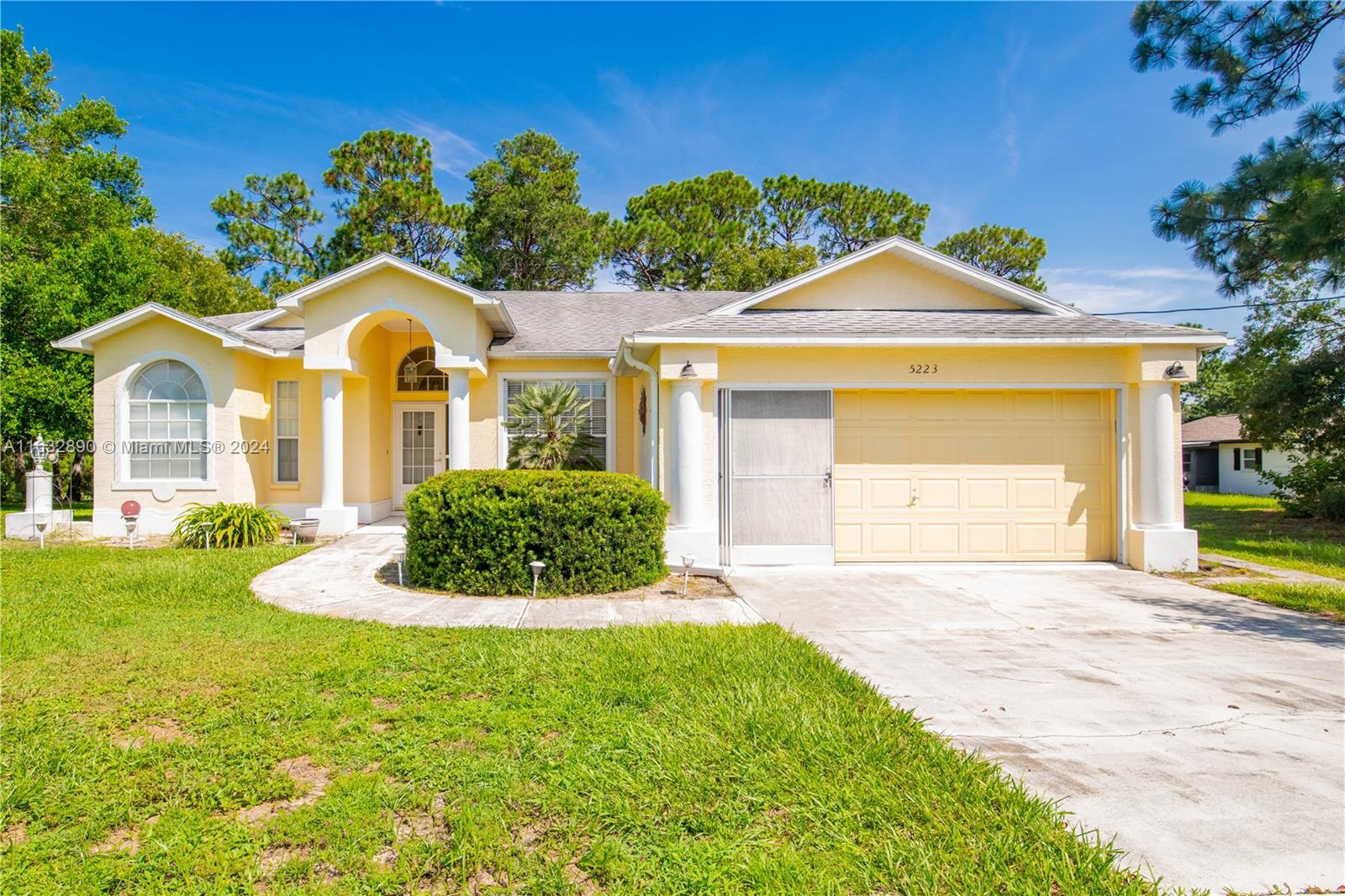 Residential, Spring Hill, Florida image 1