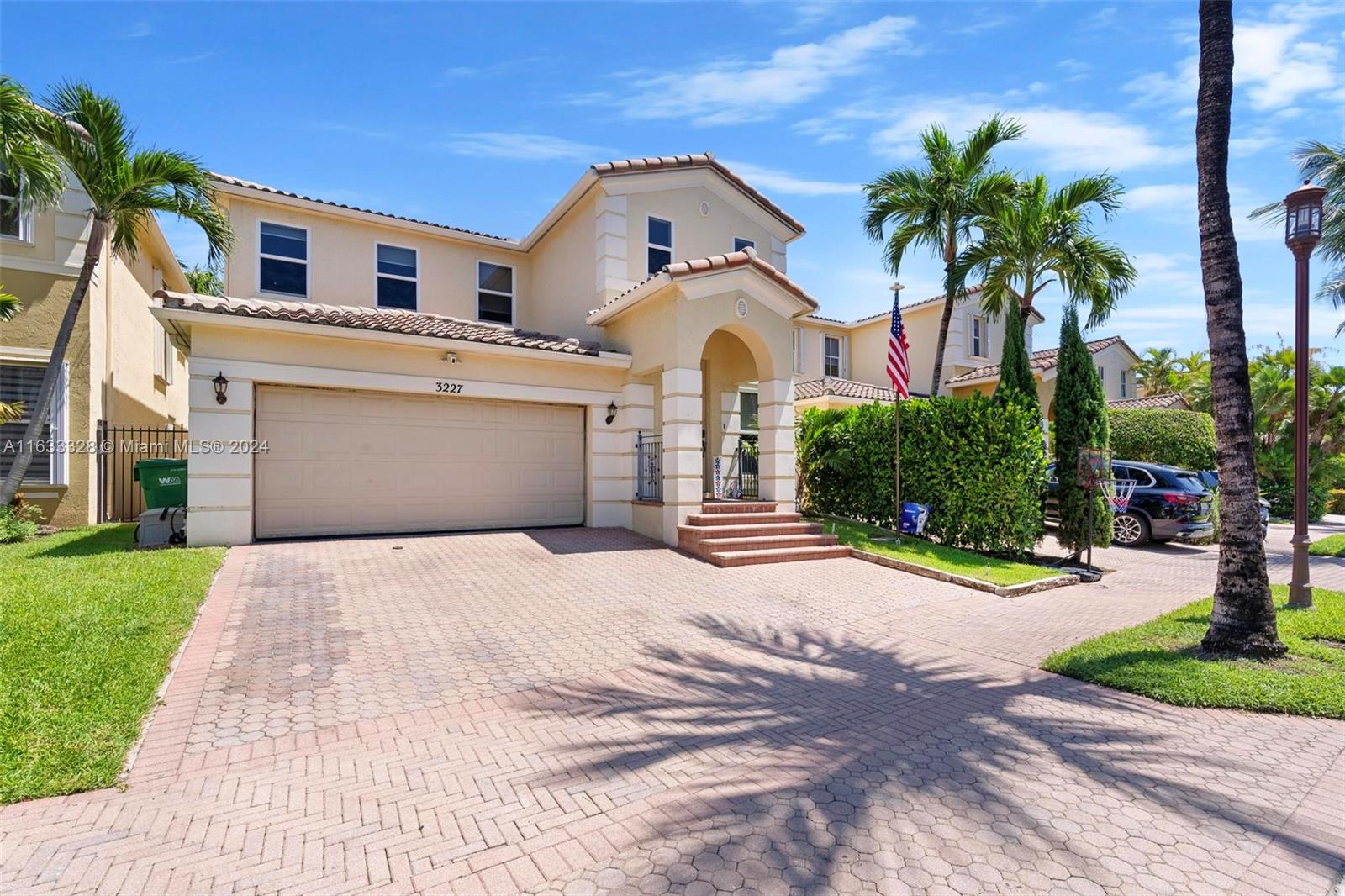 3227 NE 212th St, Aventura, Florida image 18